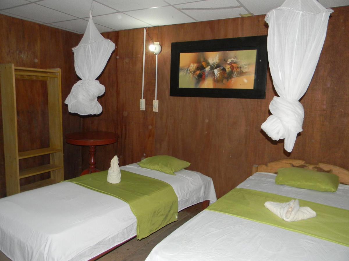 Jacamar Lodge Expeditions Iquitos Exteriör bild