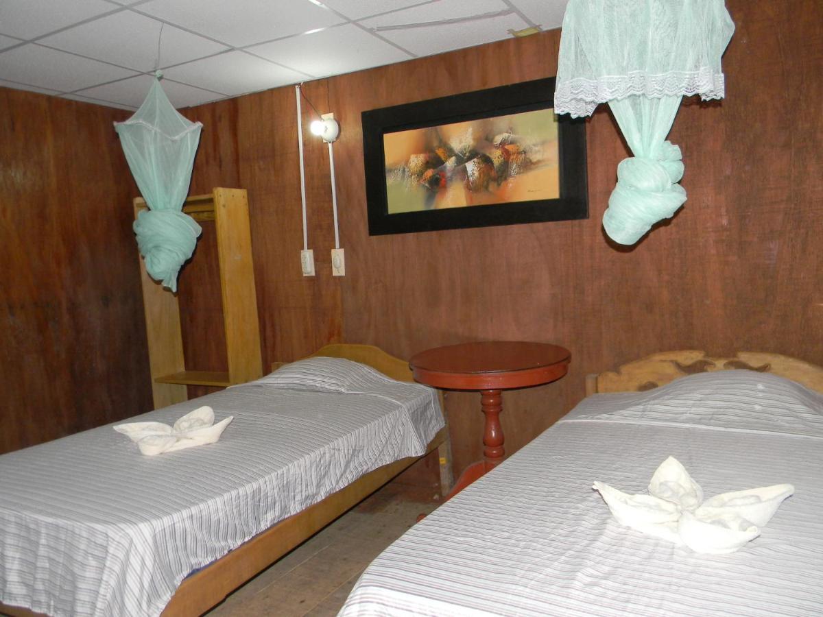 Jacamar Lodge Expeditions Iquitos Exteriör bild